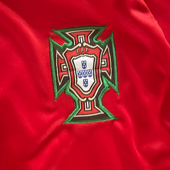 Cristiano Ronaldo Official Portugal 2008 Jersey: Adult Large: NEW: FIFA - Picture 3 of 4